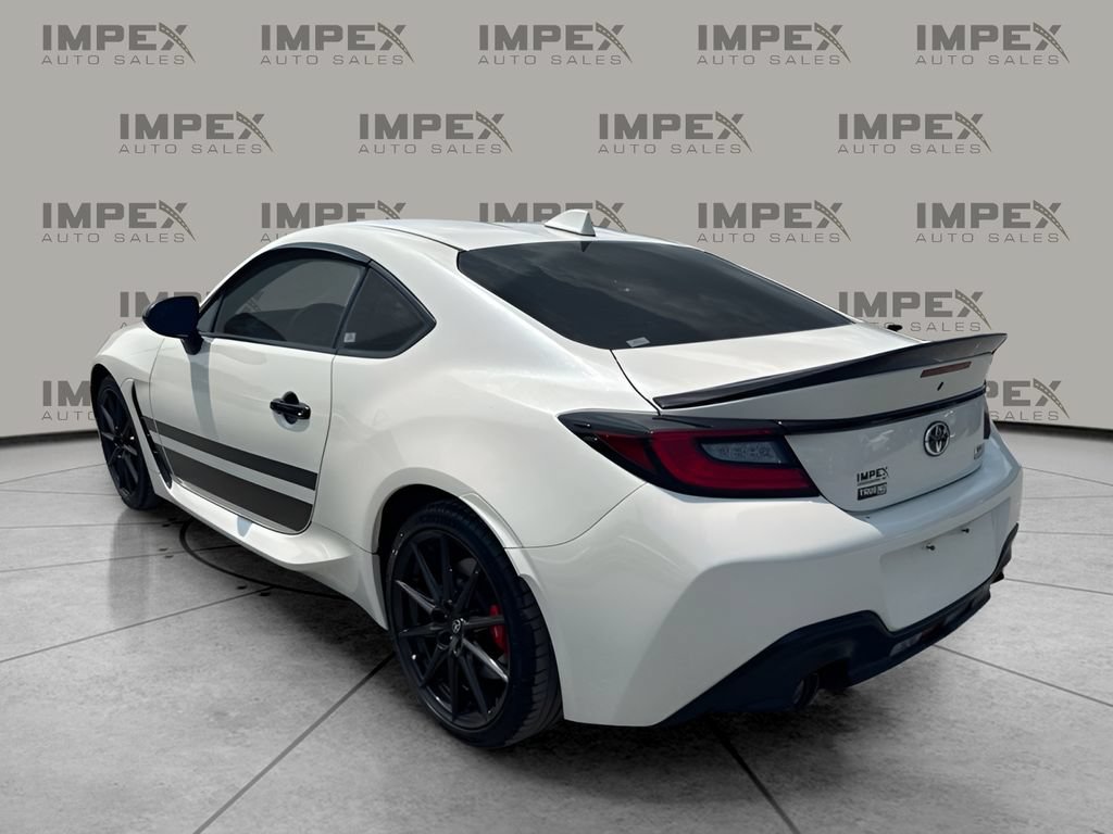 Used 2024 Toyota GR86 TRUENO Edition RWD image 2