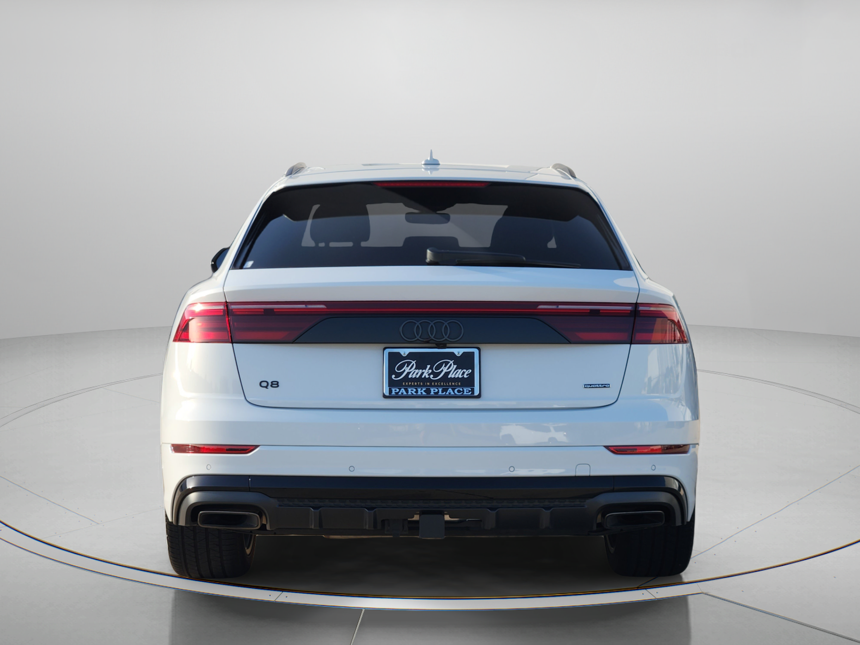 Used 2026 Audi Q8 Premium Plus AWD/4WD image 4