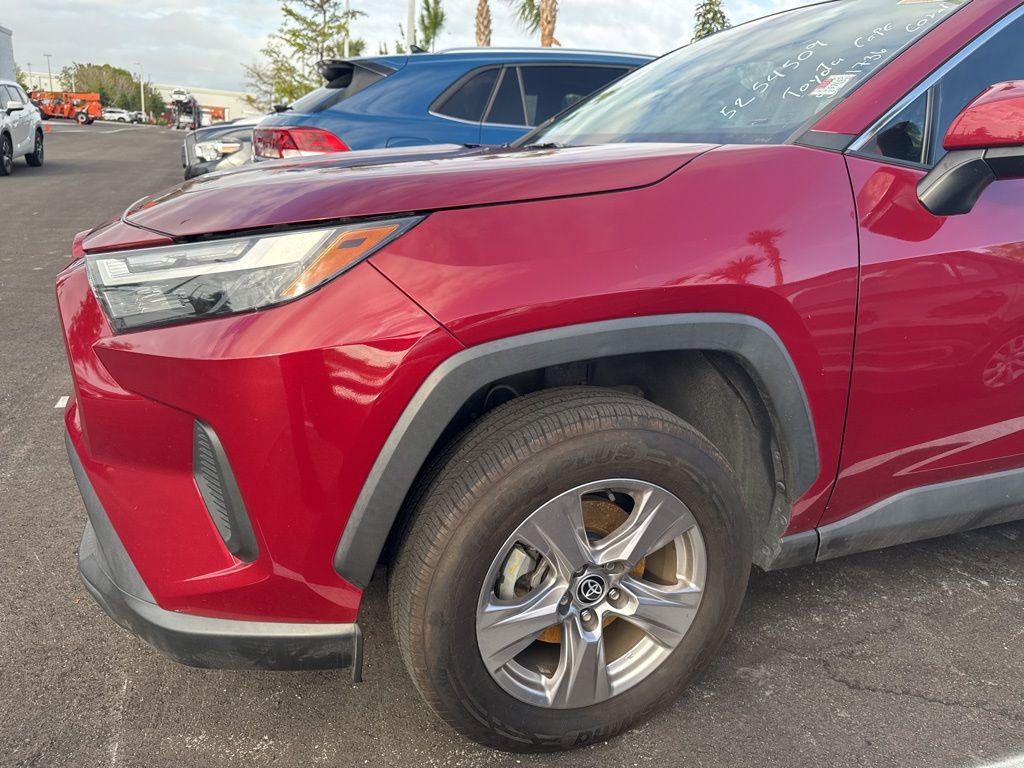 Used 2022 Toyota RAV4 XLE w/ Convenience Package FWD image 9