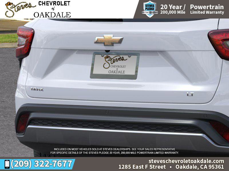 New 2026 Chevrolet Trax LT w/ Driver Confidence Package image 14