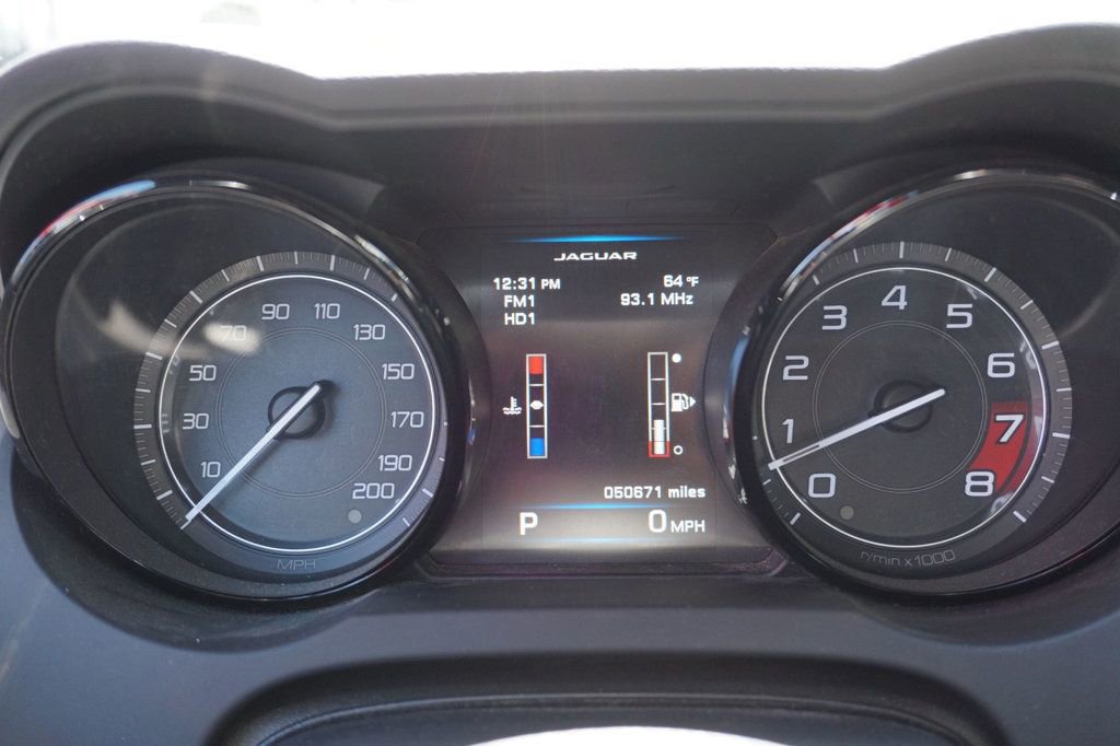 Used 2015 Jaguar F-TYPE S RWD image 27