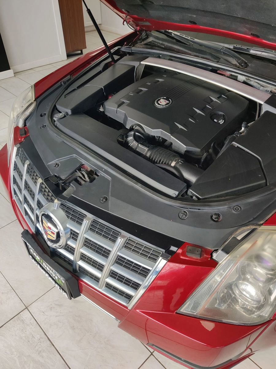 Used 2012 Cadillac CTS Luxury image 44