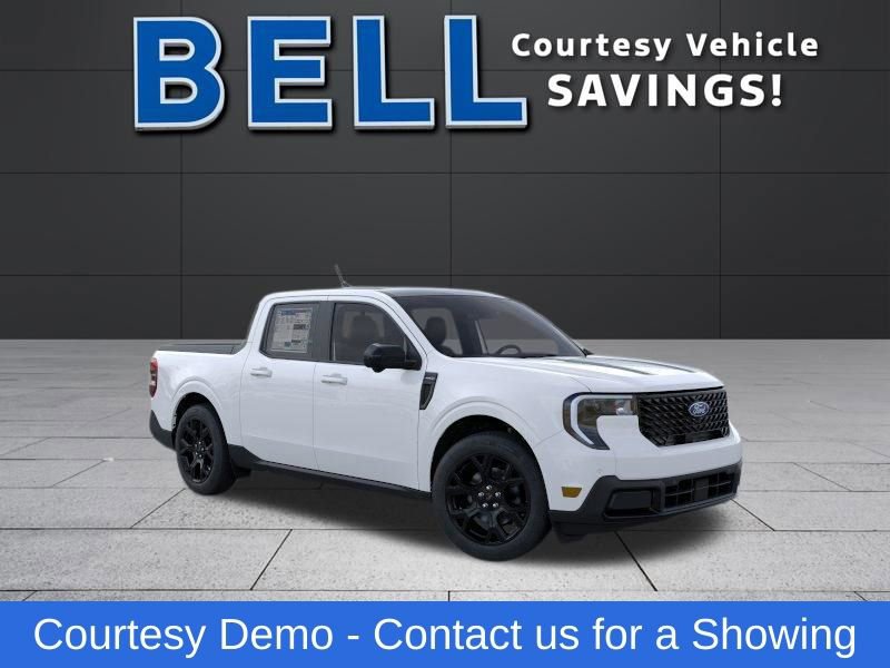 New 2026 Ford Maverick Lariat w/ Black Appearance Package