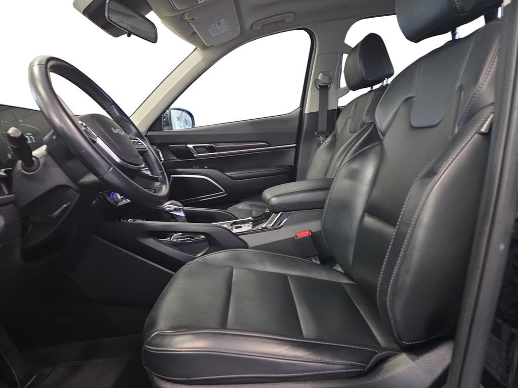 Used 2025 Kia Telluride S AWD/4WD image 21