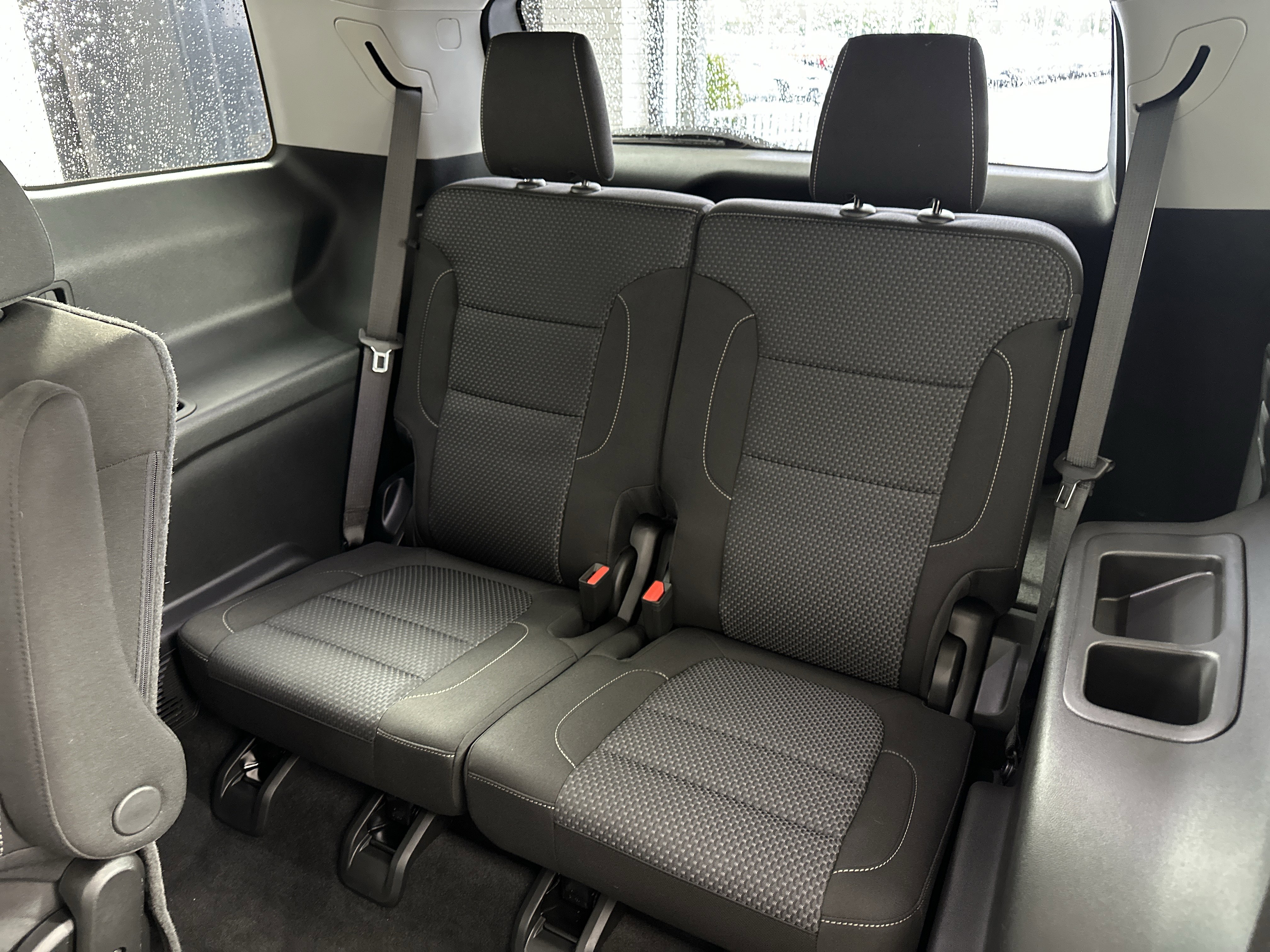Certified 2023 GMC Acadia SLE w/ Driver Convenience Package image 8