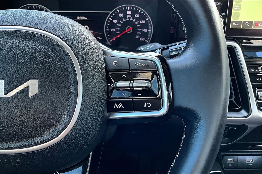 Used 2022 Kia Sorento S w/ Panoramic Sunroof Package image 21