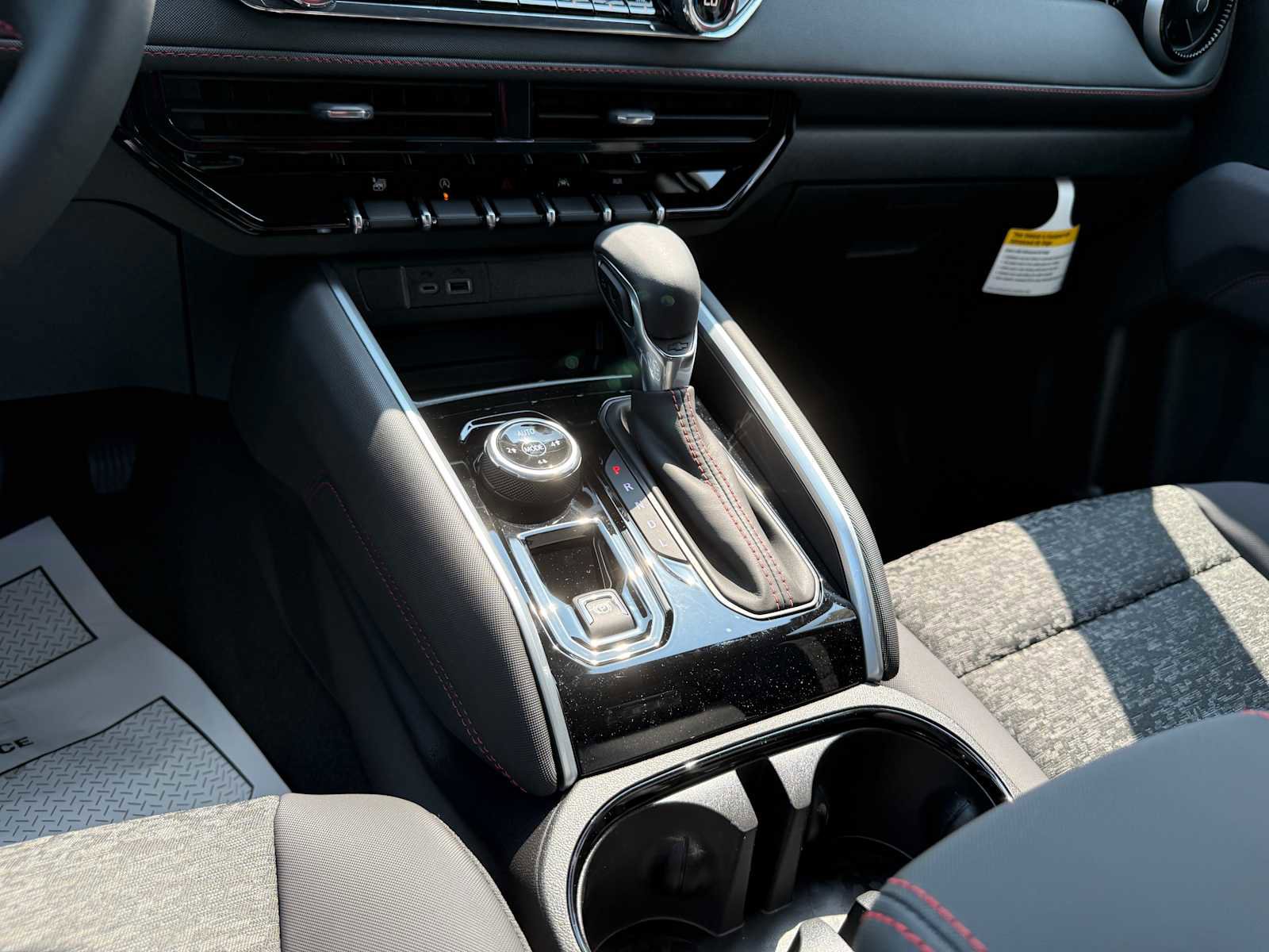 New 2025 Chevrolet Colorado Z71 w/ Technology Package image 11
