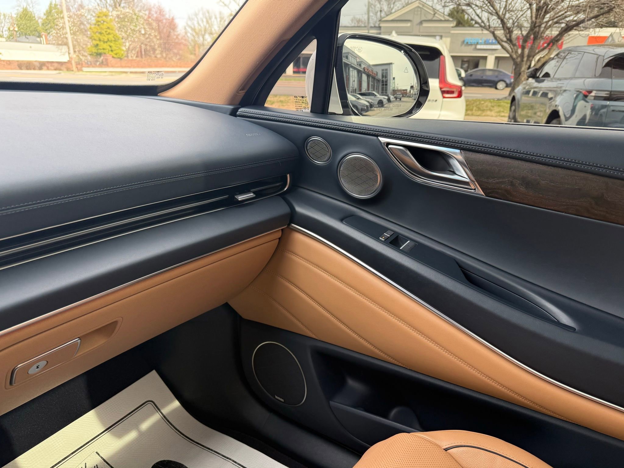 Used 2022 Genesis GV80 2.5T w/ Prestige Package 04 image 24