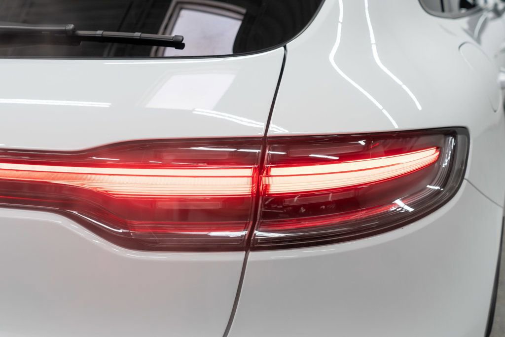 Used 2023 Porsche Macan image 41