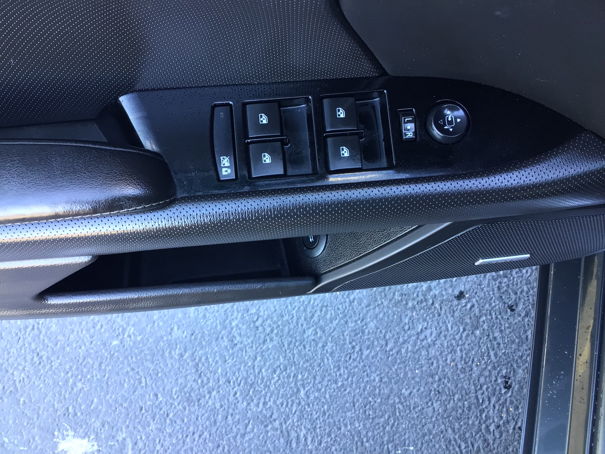 Used 2015 Cadillac XTS Luxury AWD/4WD image 8