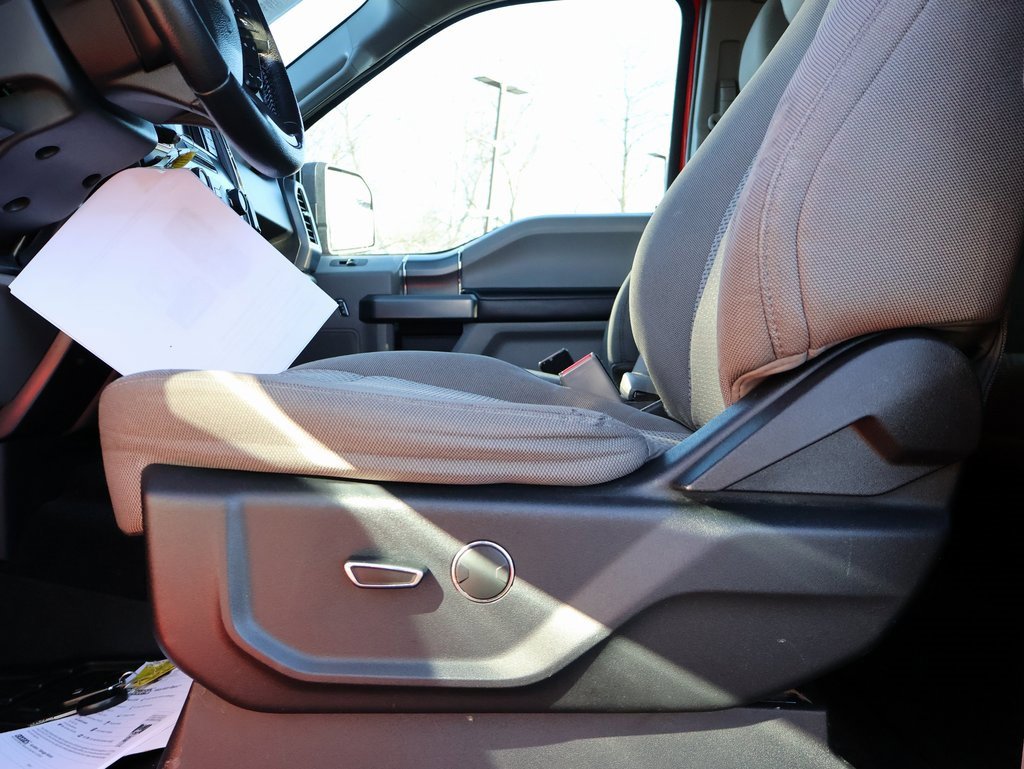 Used 2016 Ford F150 XLT w/ Equipment Group 301A Mid image 27