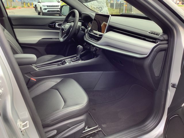 New 2026 Jeep Compass Limited image 35