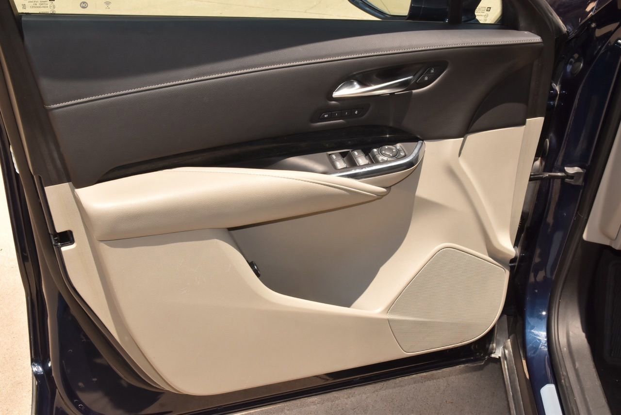 Used 2020 Cadillac XT4 Premium Luxury w/ Cold Weather Package FWD image 36