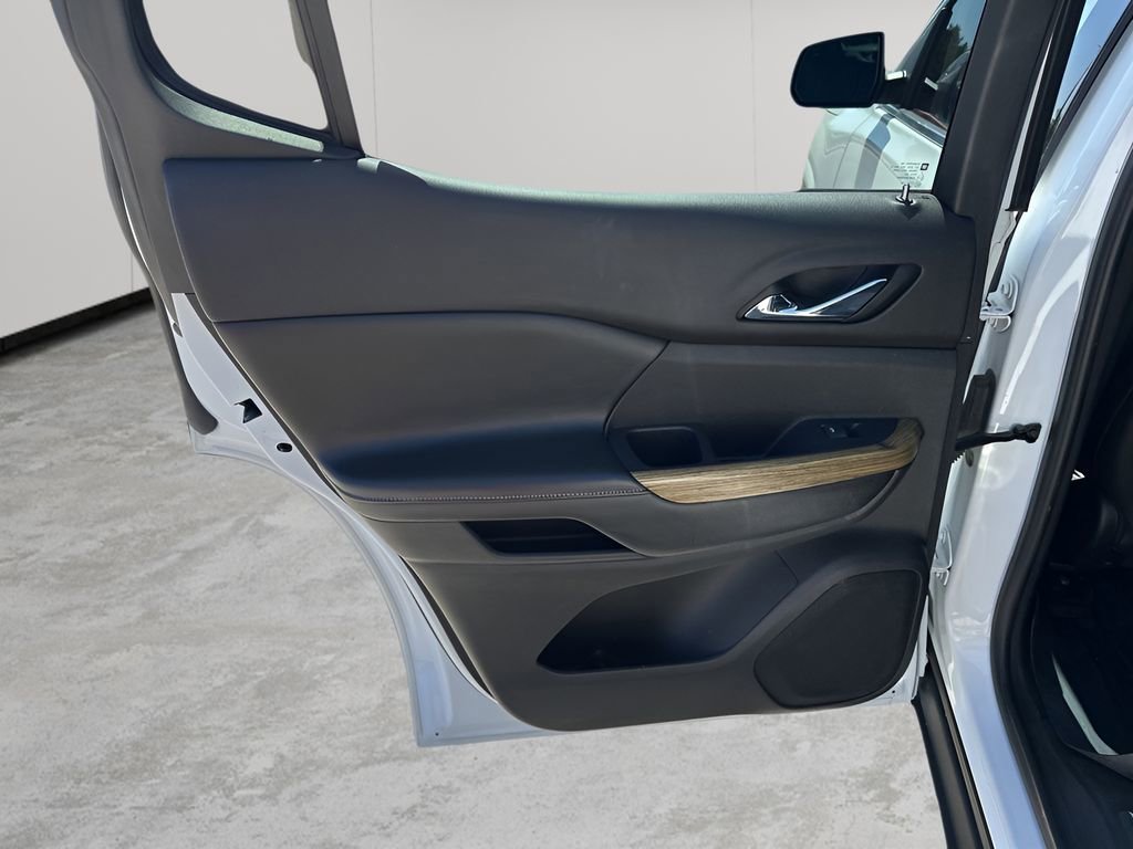 Used 2019 GMC Acadia Denali w/ LPO, Floor Liner Package image 17