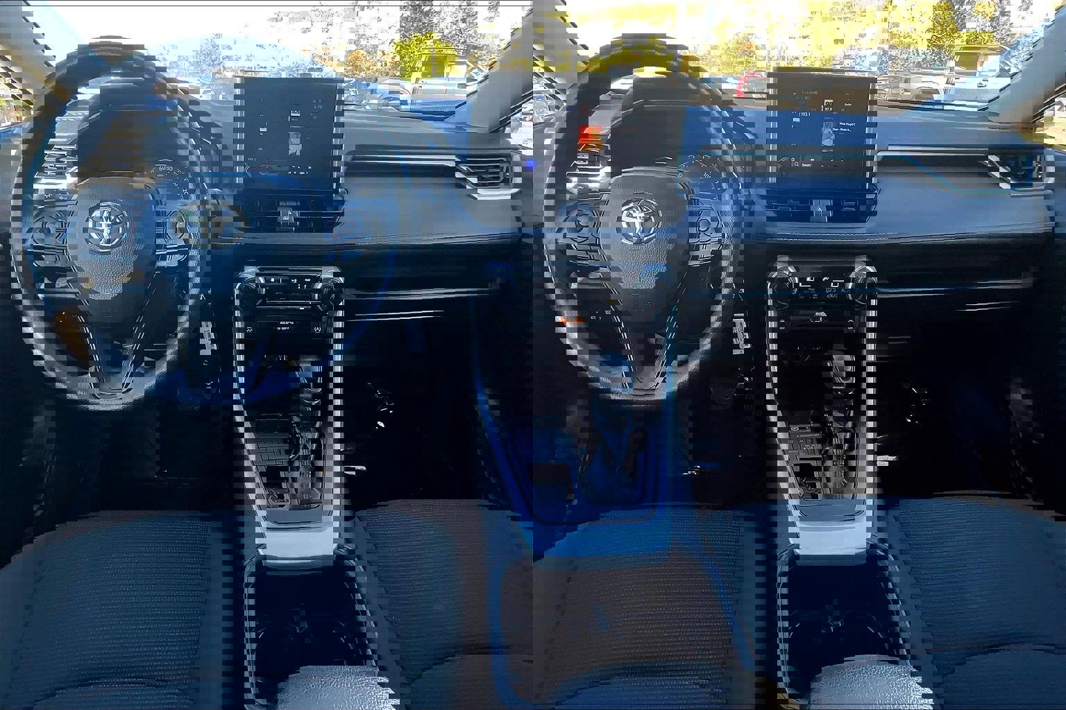 Used 2024 Toyota RAV4 LE image 14