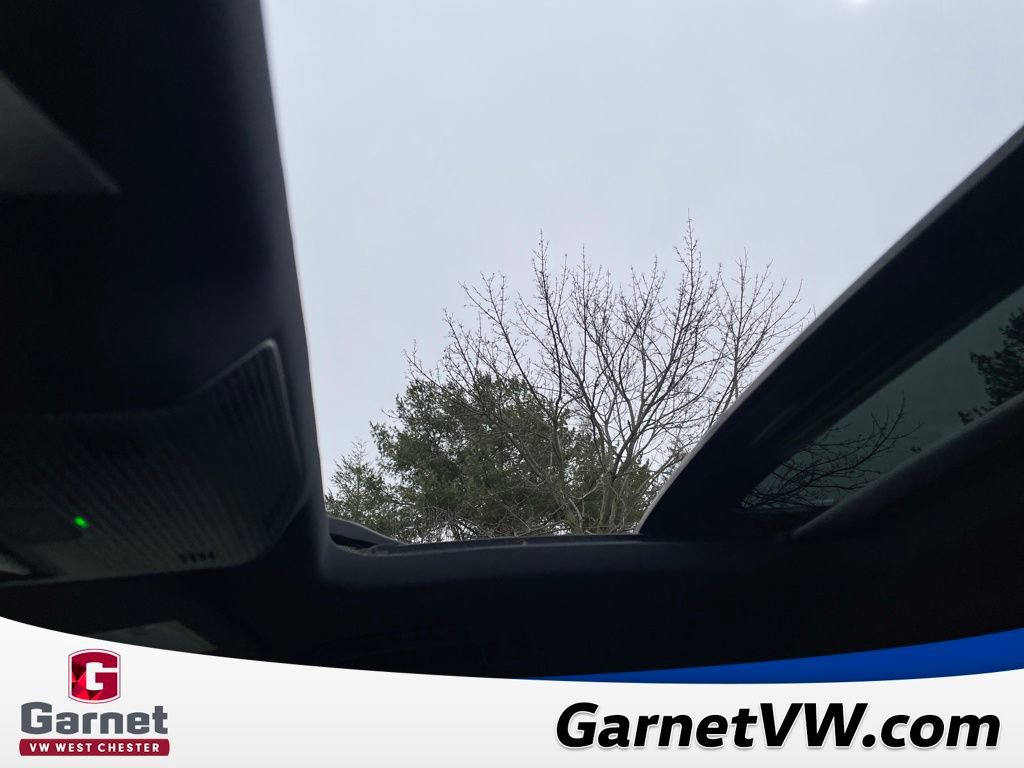New 2026 Volkswagen Golf 2.0T image 23