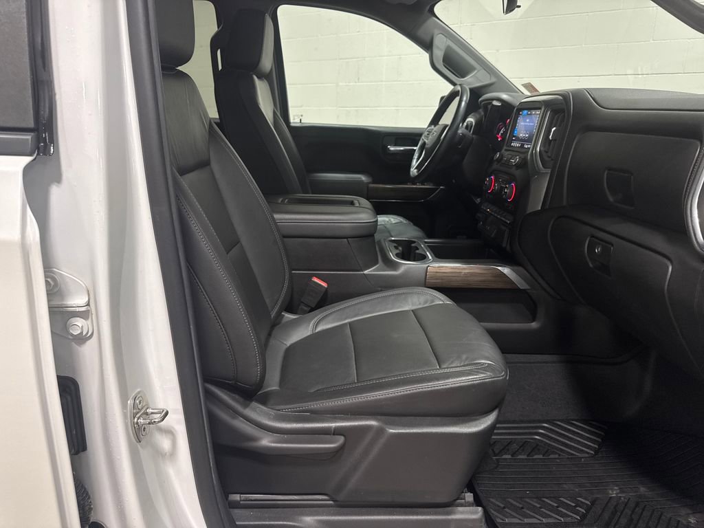 Used 2020 Chevrolet Silverado 1500 LT Trail Boss AWD/4WD image 26
