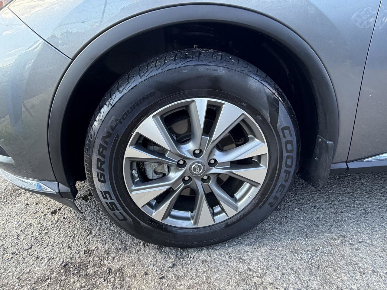 Used 2018 Nissan Murano SV AWD/4WD image 32