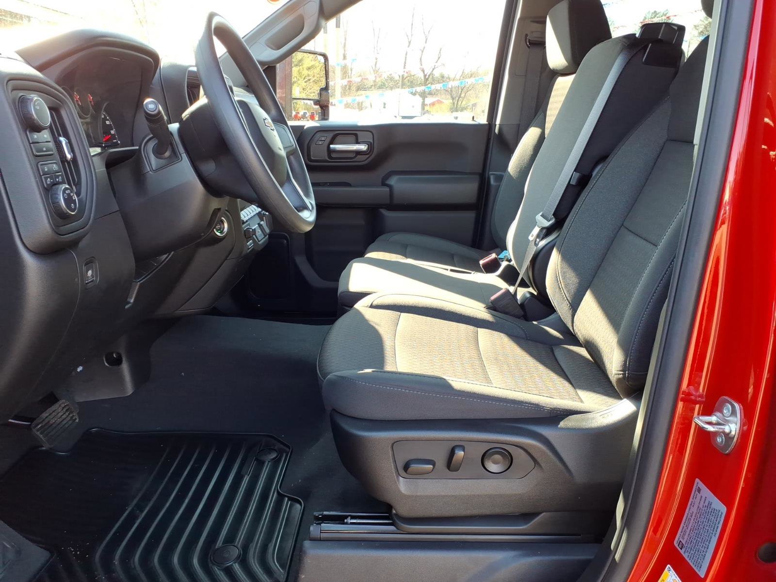 Certified 2025 Chevrolet Silverado 2500 Custom w/ Custom Value Package AWD/4WD image 7