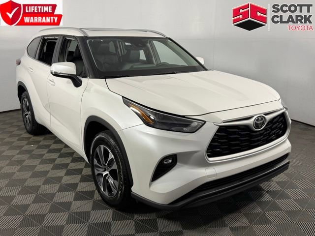 Used 2025 Toyota Highlander XLE FWD 360° Tour