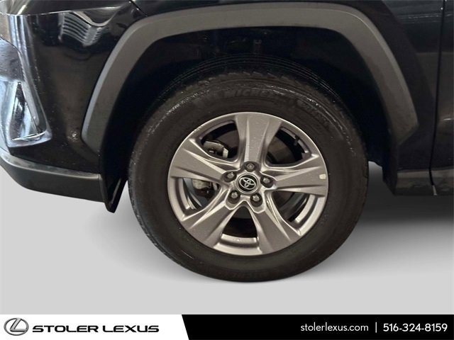Used 2022 Toyota RAV4 XLE image 14