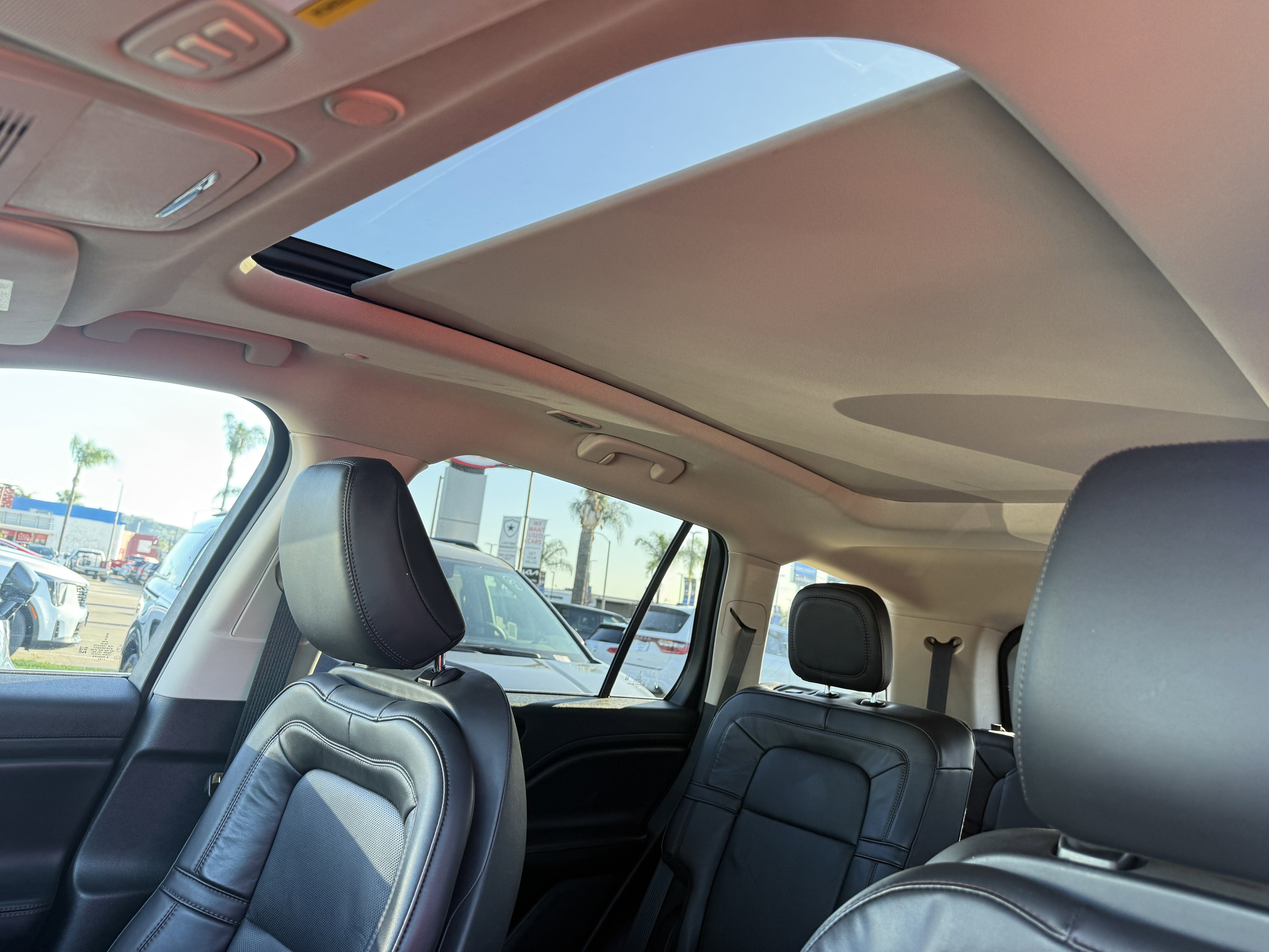 Used 2023 Lincoln Aviator Grand Touring w/ Elements Package Plus image 16