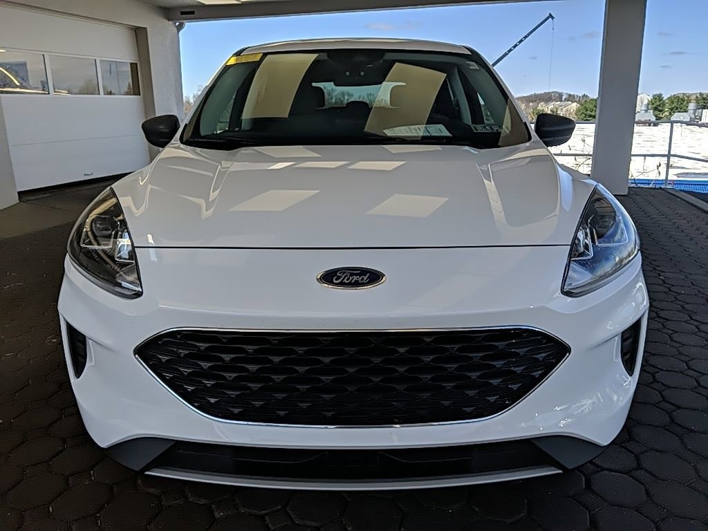 Used 2022 Ford Escape SE video 2
