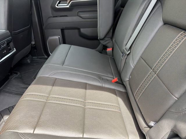 Used 2026 Chevrolet Silverado 1500 High Country AWD/4WD image 15