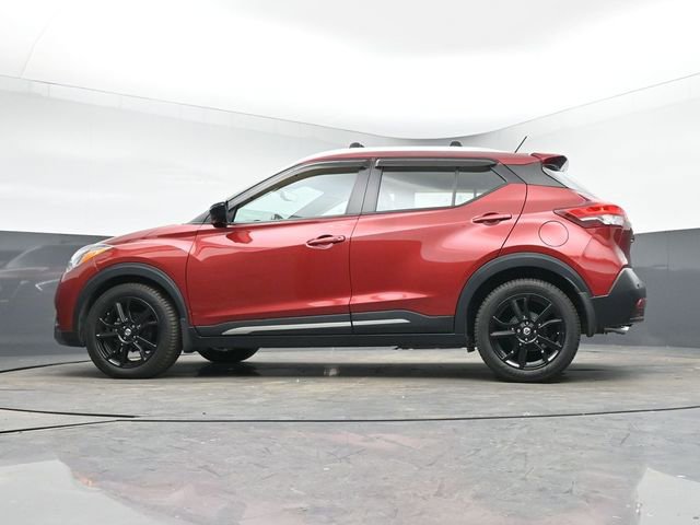 Used 2020 Nissan Kicks SR w/ SR Premium Package image 13