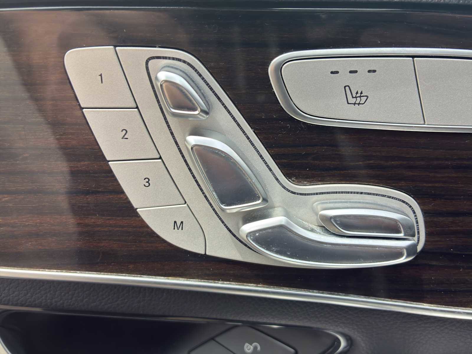 Used 2020 Mercedes-Benz GLC 300 4MATIC image 18