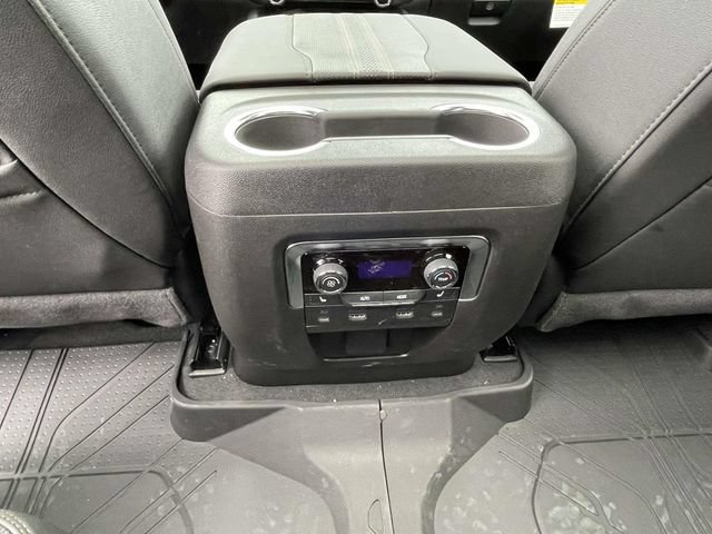 New 2026 Chevrolet Tahoe High Country AWD/4WD image 16
