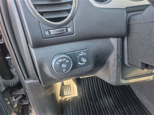 Certified 2011 Buick Enclave CX image 15