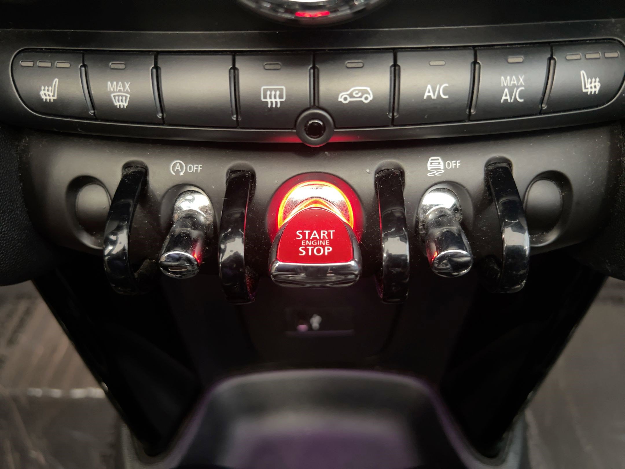 Used 2022 MINI Cooper Convertible image 18