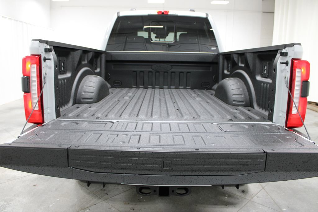 New 2026 Ford F250 XLT w/ XLT Premium Package image 31