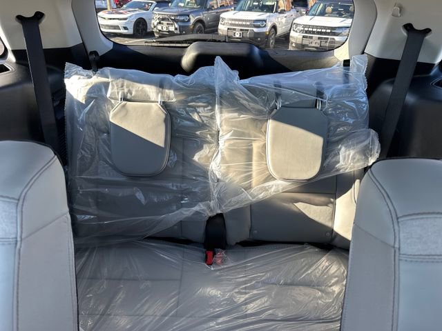 New 2026 Ford Explorer Active w/ Active Comfort Package image 26