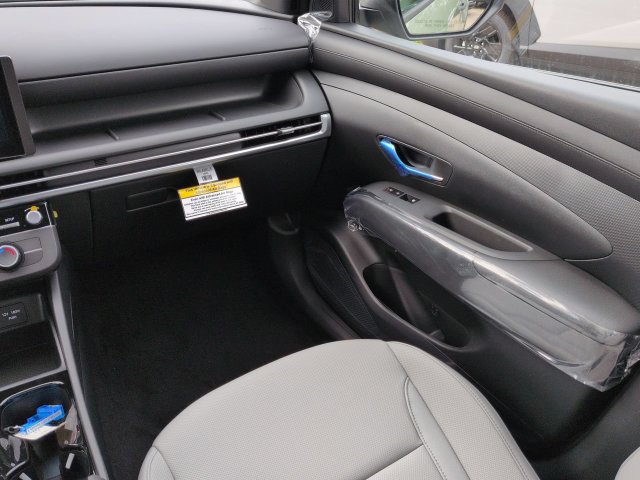 New 2027 Hyundai Santa Cruz SE FWD image 17
