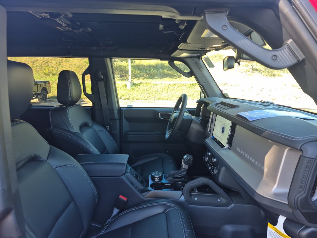 New 2026 Ford Bronco Outer Banks w/ Sasquatch Package AWD/4WD image 27