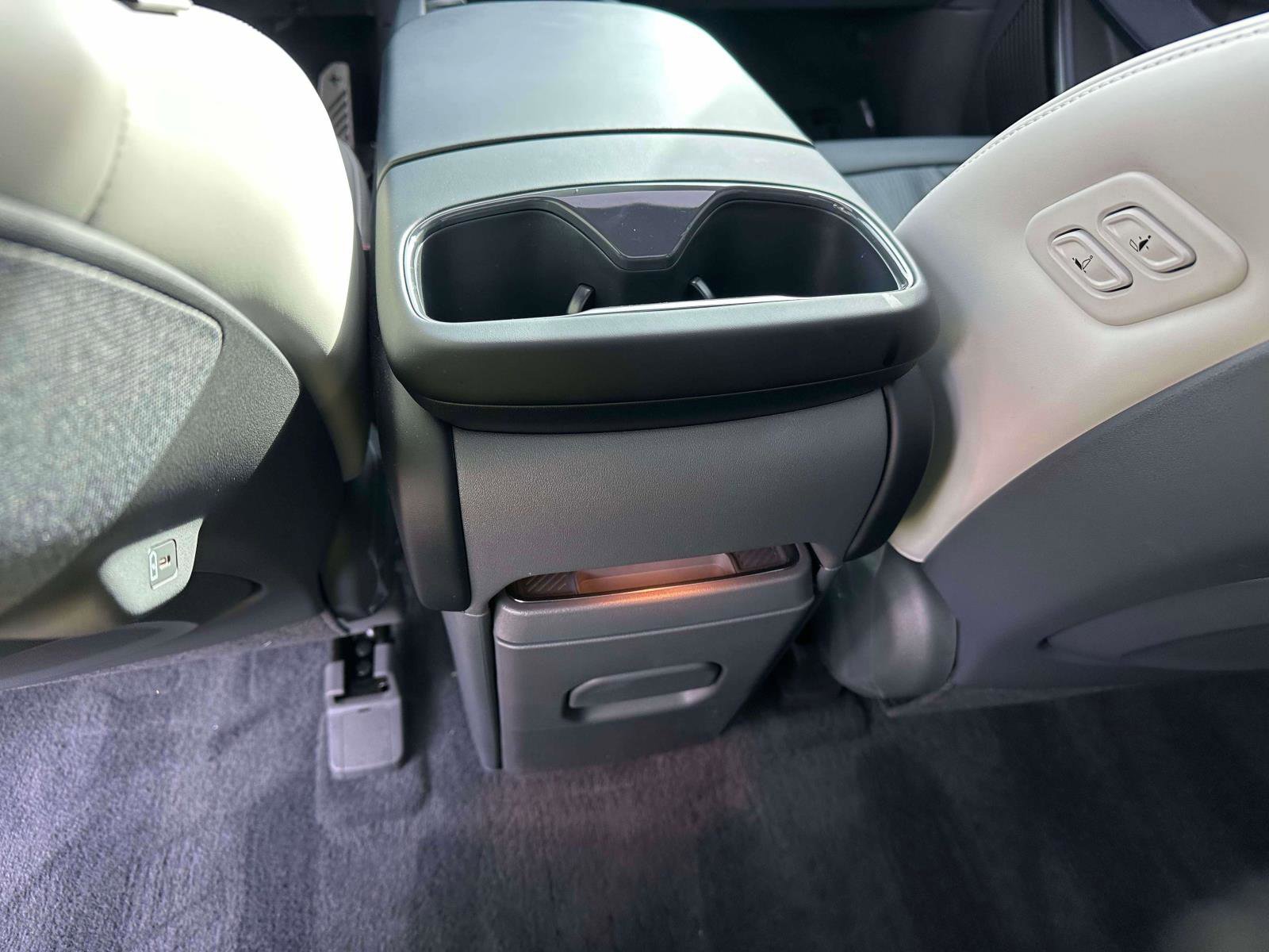 Used 2026 Kia EV9 GT-Line image 11