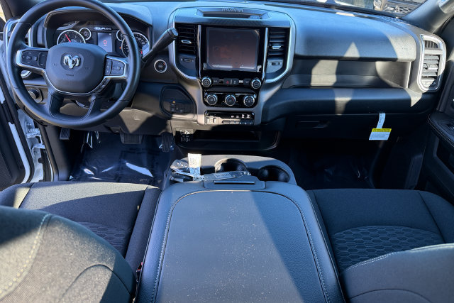 New 2026 RAM 3500 Big Horn AWD/4WD image 25