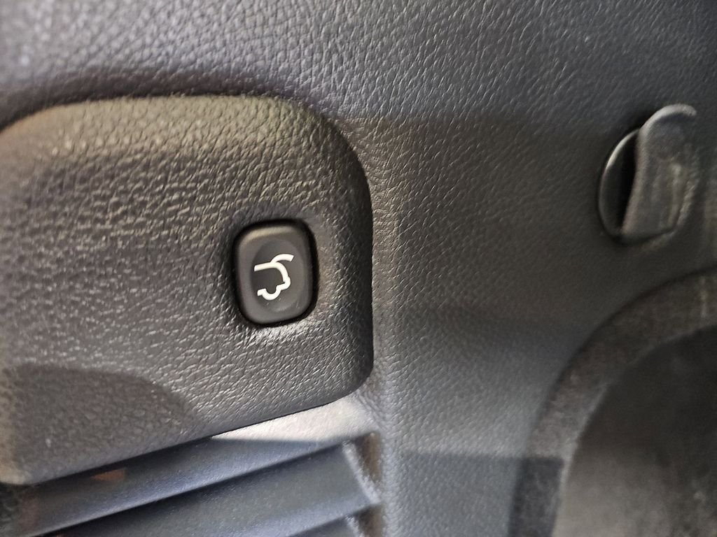 Used 2019 Jeep Grand Cherokee Trailhawk AWD/4WD image 16