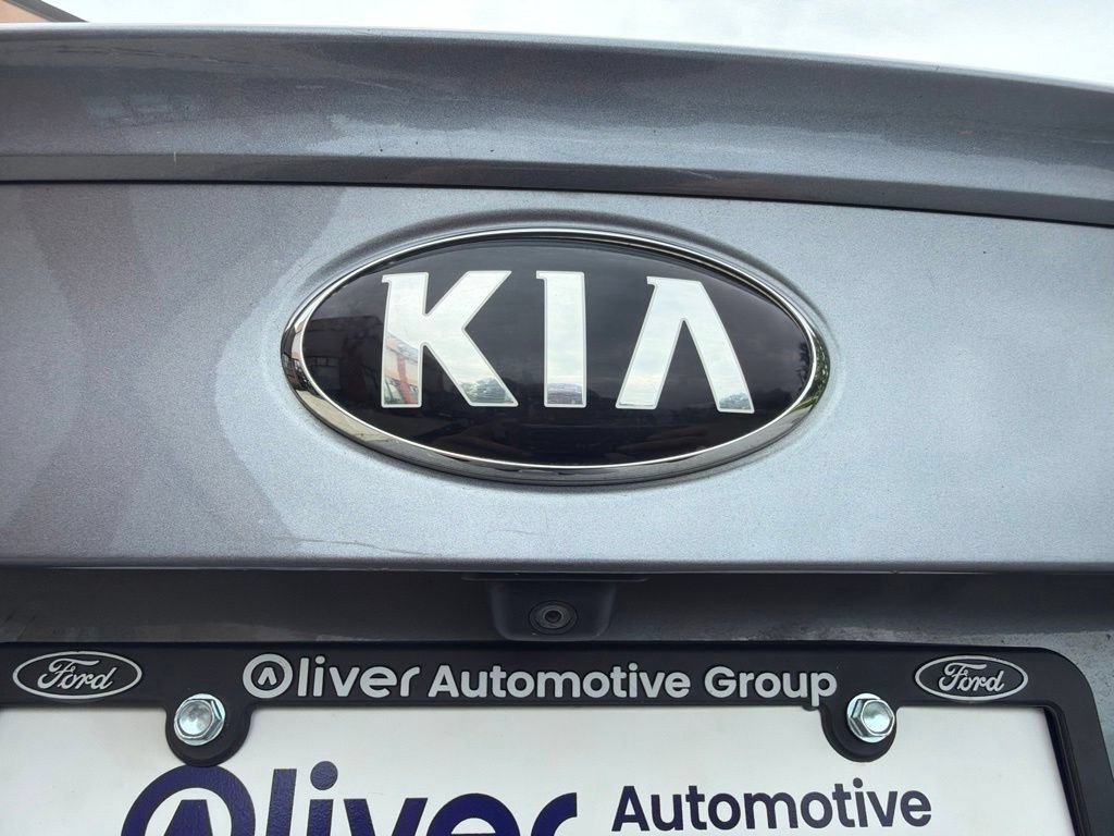 Used 2018 Kia Forte S FWD image 18