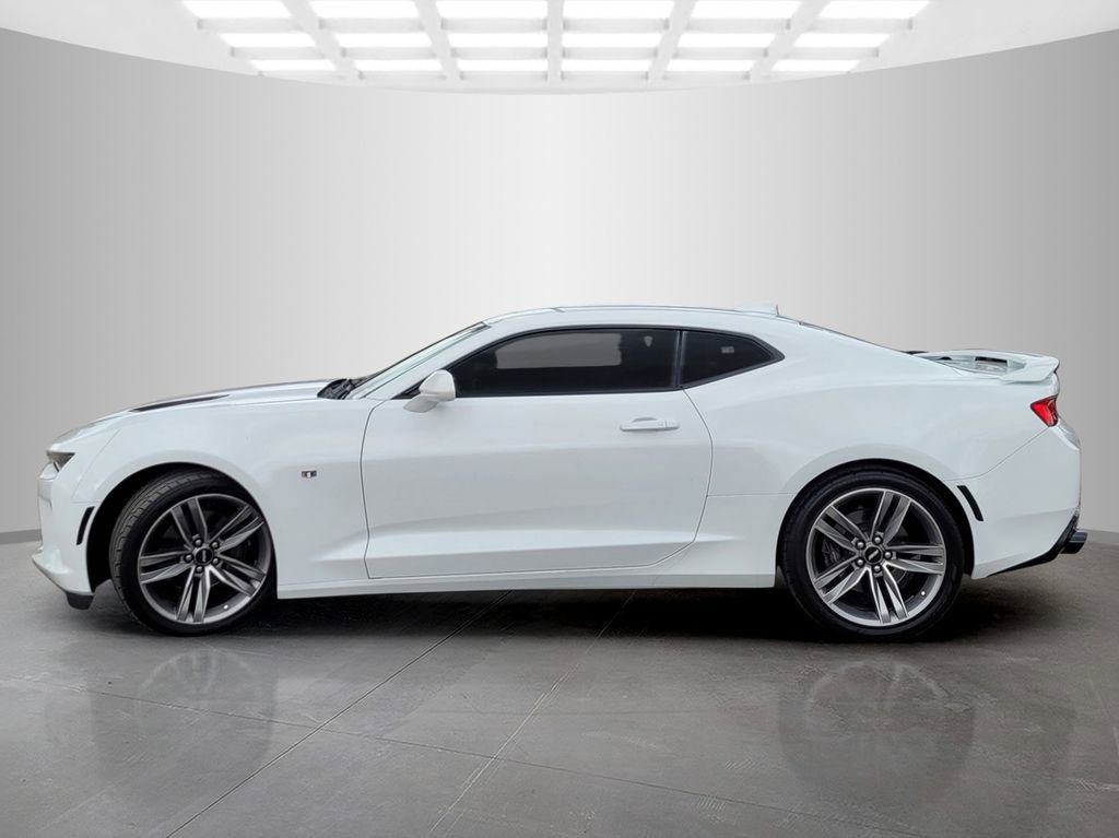 Used 2018 Chevrolet Camaro SS RWD image 7