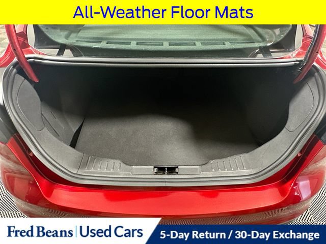 Used 2015 Ford Focus SE w/ SE Cold Weather Package FWD image 26
