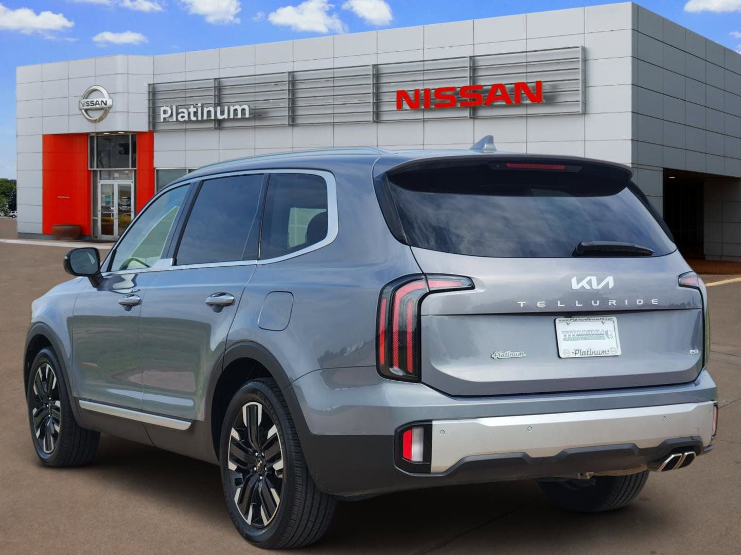 Used 2024 Kia Telluride SX Prestige image 5