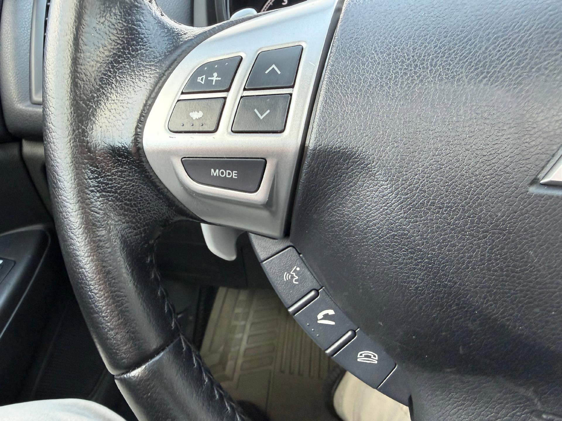 Used 2013 Mitsubishi Outlander Sport LE image 19