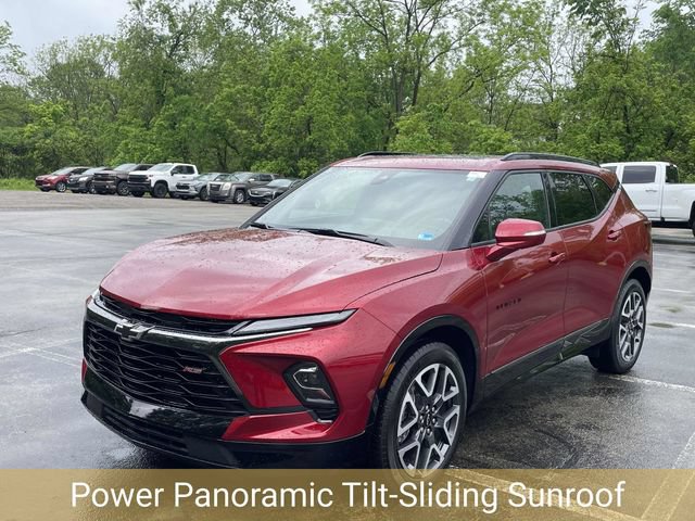 Certified 2025 Chevrolet Blazer RS w/ Enhanced Convenience Package AWD/4WD image 9