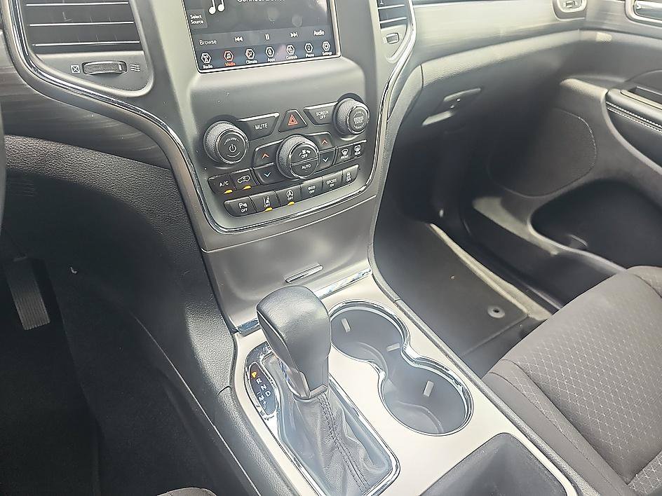 Used 2021 Jeep Grand Cherokee Freedom Edition RWD image 20