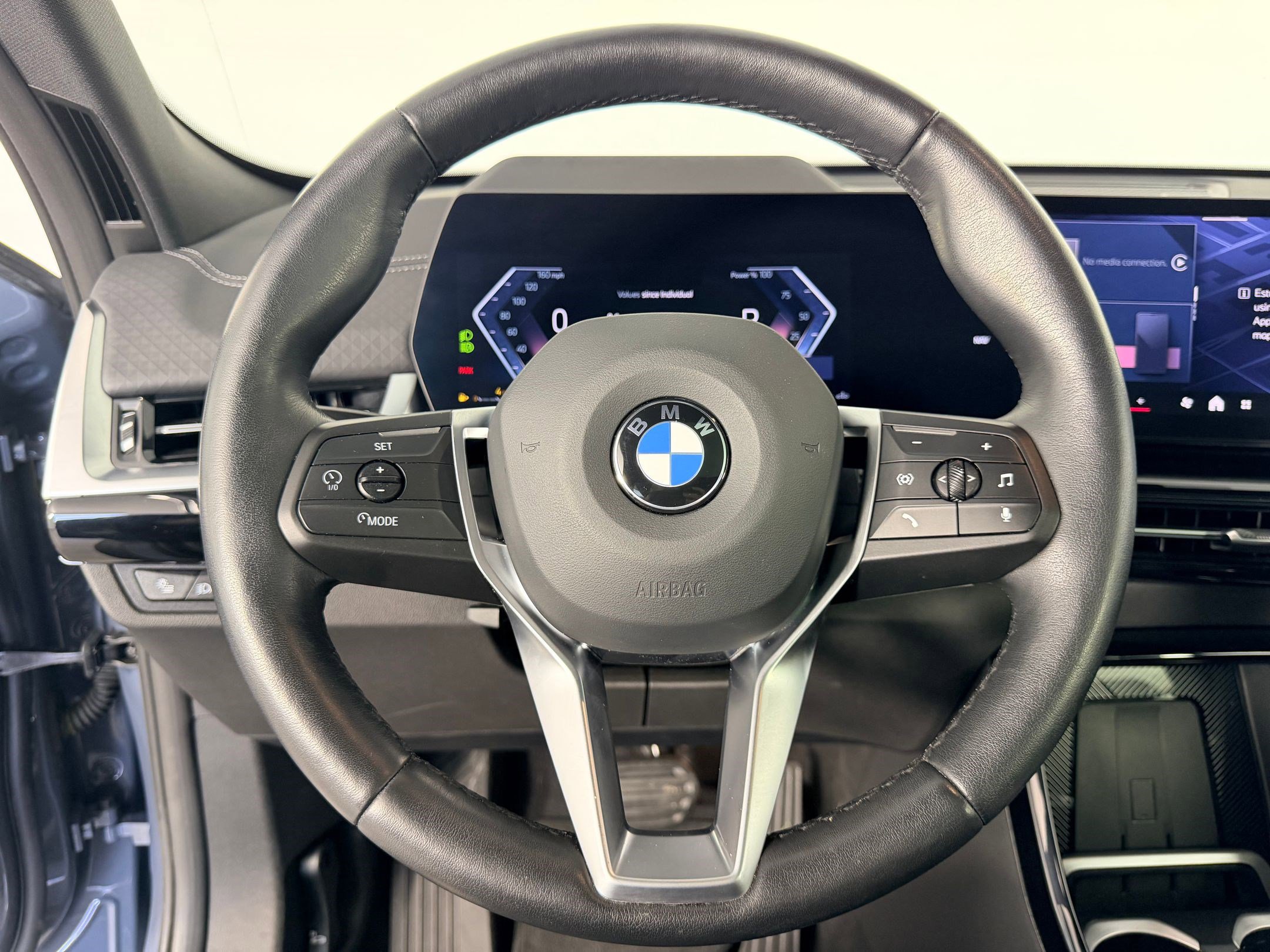 Certified 2025 BMW X2 xDrive28i AWD/4WD image 14