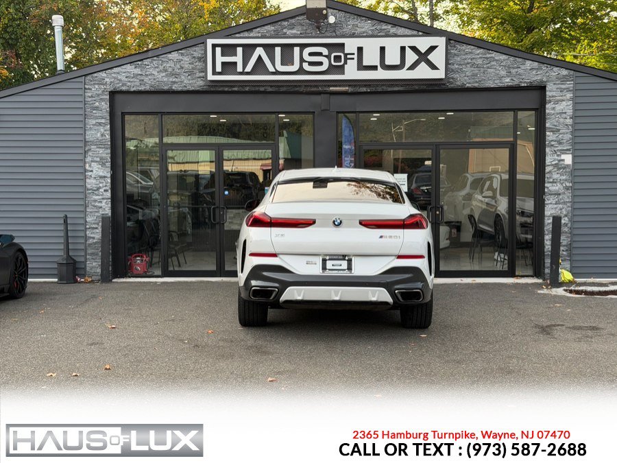 Used 2021 BMW X6 M50i w/ Executive Package AWD/4WD image 22