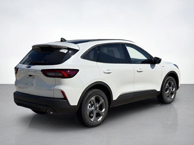New 2026 Ford Escape ST-Line image 3